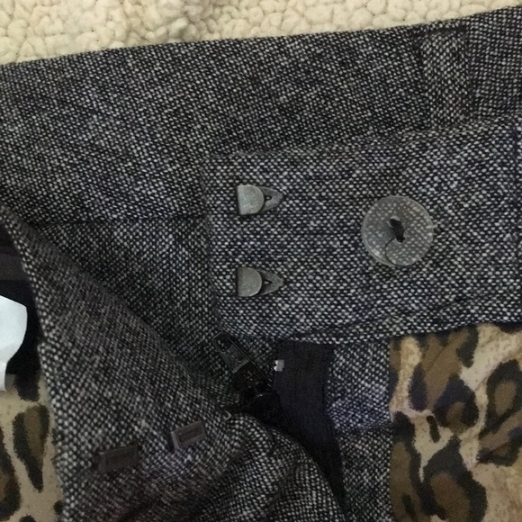 Express Design Studio Shorts - Picture 4 of 6